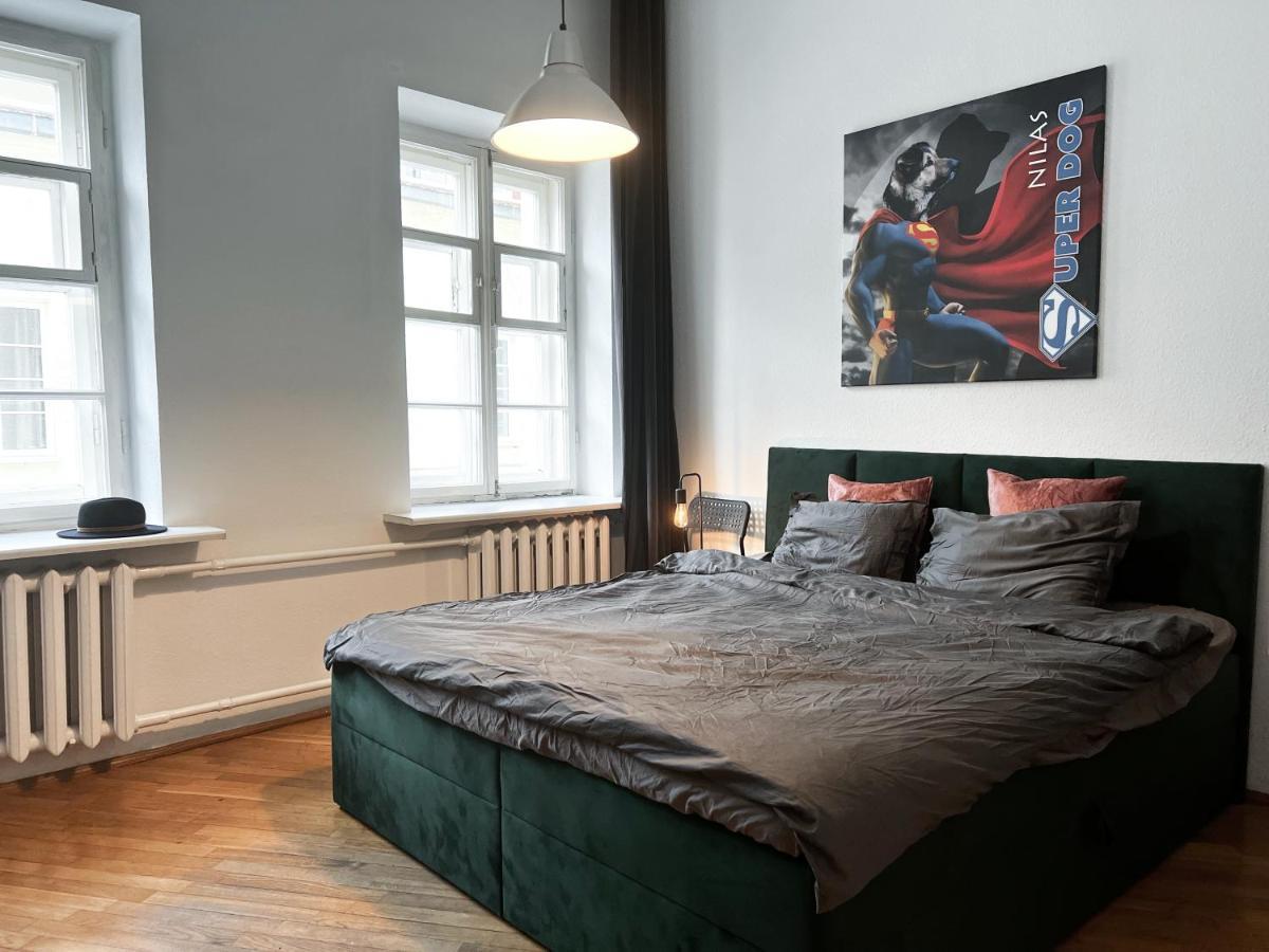 Old Town Home Of Evil Dog VNO Extérieur photo